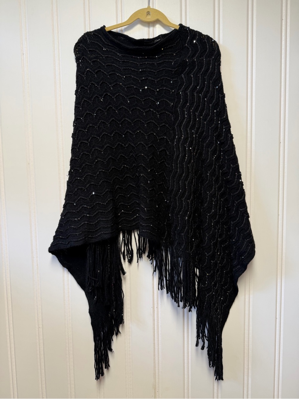 Bella Obcesion Sequin Wavy Open Knit Fringe Poncho Cape One Size